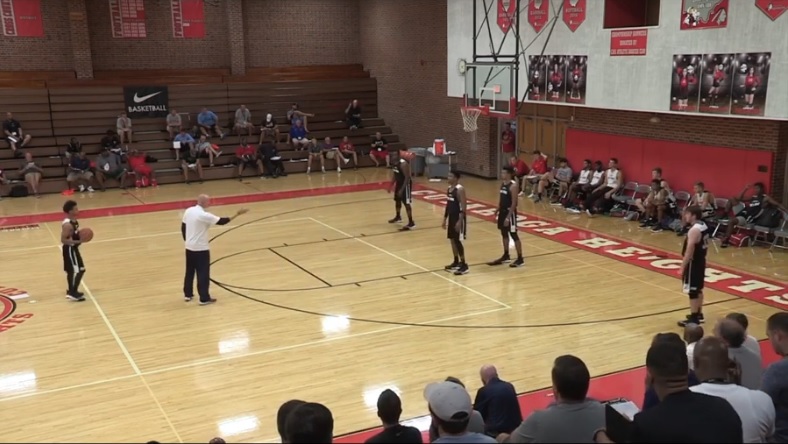 One of Chris Mack’s Favorite Set Plays to Beat a Zone Defense!